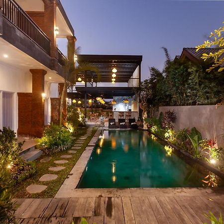 Sujiwa Ubud Hotel & Villa Zewnętrze zdjęcie